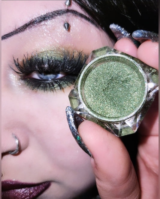 💚The Green Witch💚